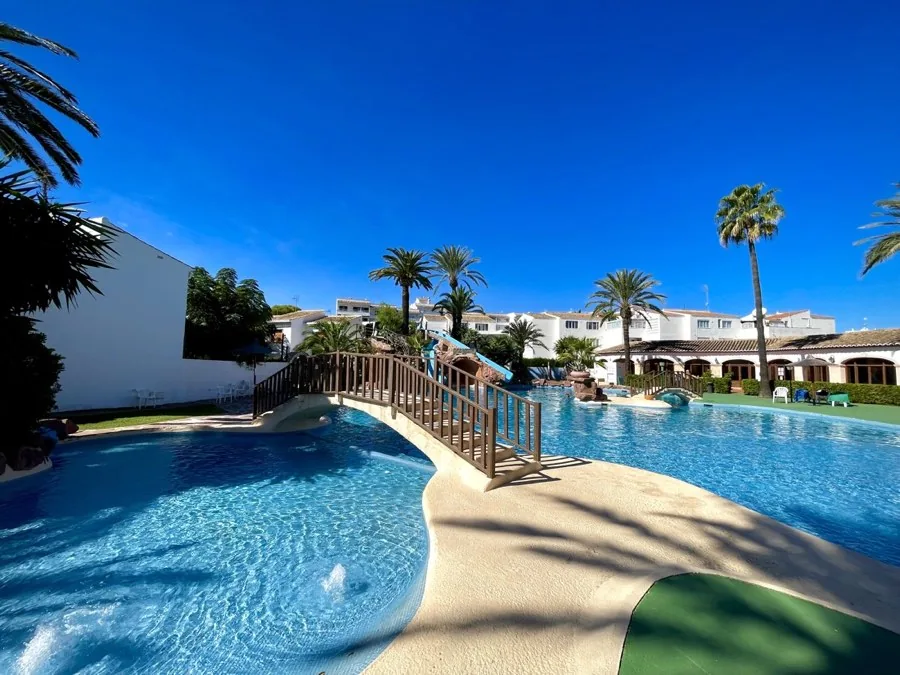 Piscina comunitaria