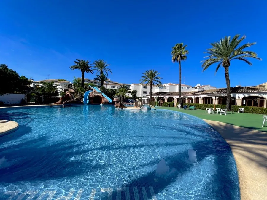 Piscina comunitaria