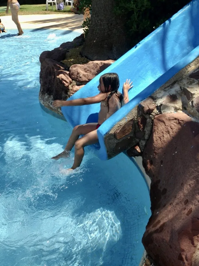 Disfrutando de la piscina